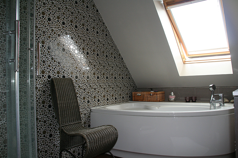 Salle de bain carrelage mosaique